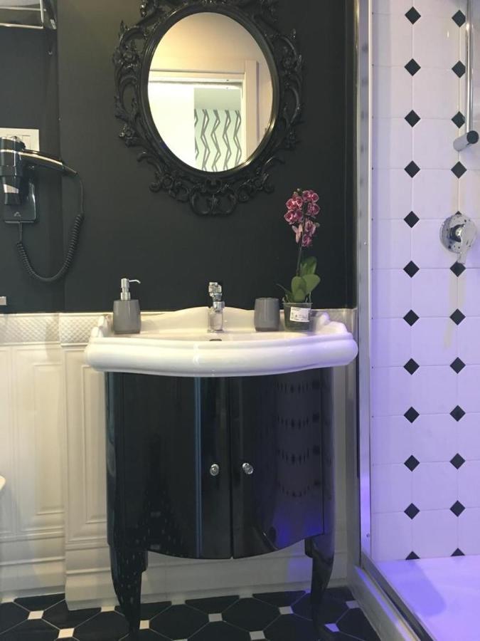 ナポリ Ambra Noblesse Bed & Breakfast エクステリア 写真