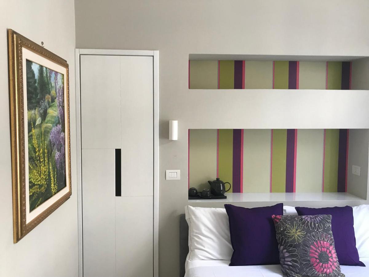 ナポリ Ambra Noblesse Bed & Breakfast エクステリア 写真